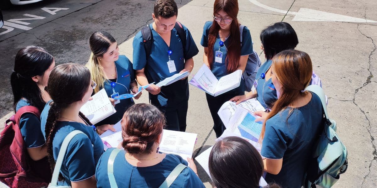 Egresados y promociones graduadas